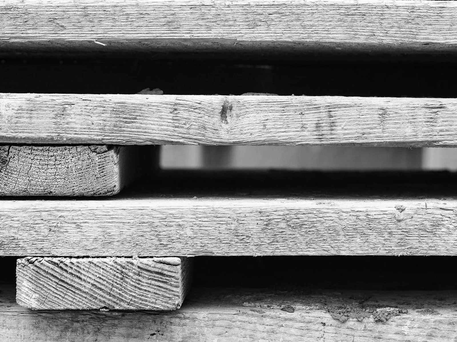 Palettes recyclées pour e-commerce et entrepôts à Brignoles performance logistique et réduction des coûts